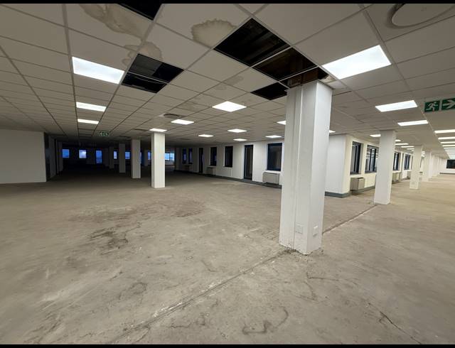 2,320M² OFFICE TO LET IN BRAAMPARK